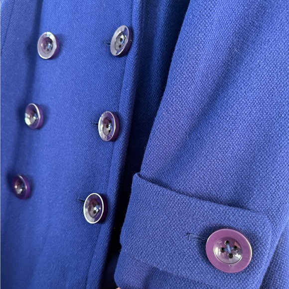 J.Crew Peacoat Blue Size 2 Petite Wool Blend
Gently used 2nd photo true color - Picture 12 of 17